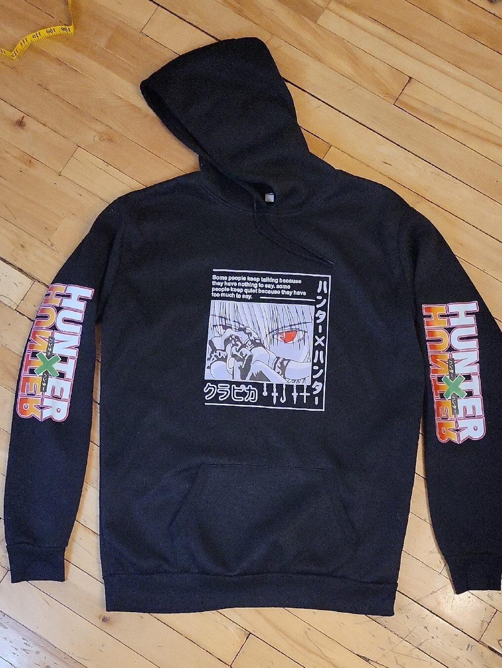 Black Graphic Crewneck Sweater with Anime Chest Print‎